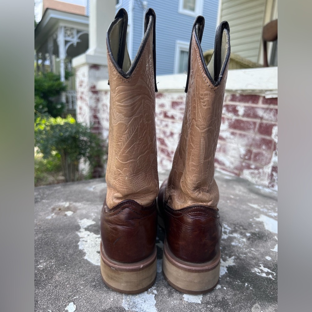 Laredo 71110 Women’s Brown and Tan Tooled Leather Cowboy Boots Sz 8M USA Made - Picture 5 of 14